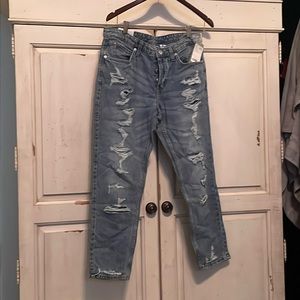H & M light wash jeans
